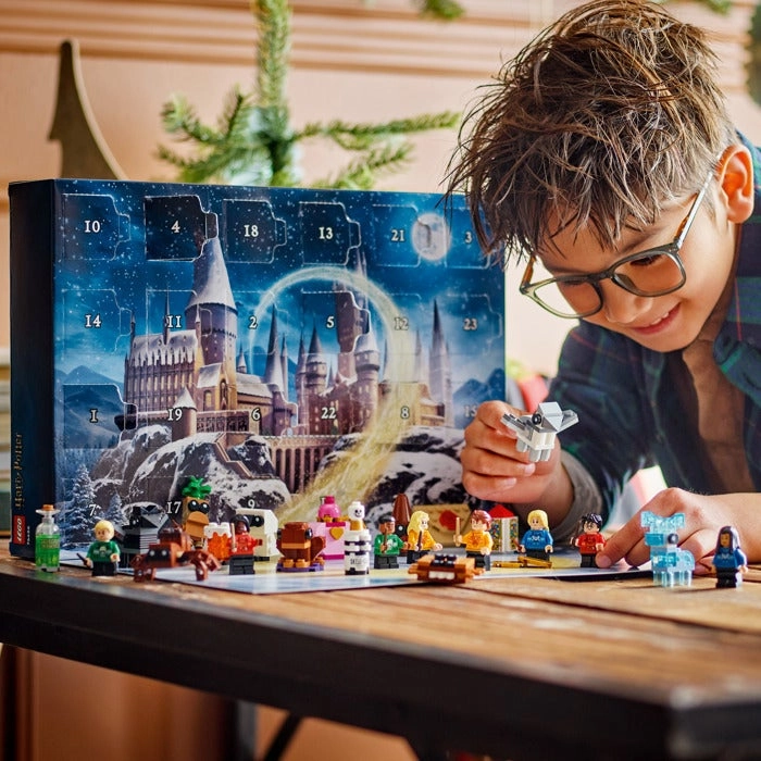 Harry Potter Advent Calendar (76456) - 24 Surprises 8 Minifigures