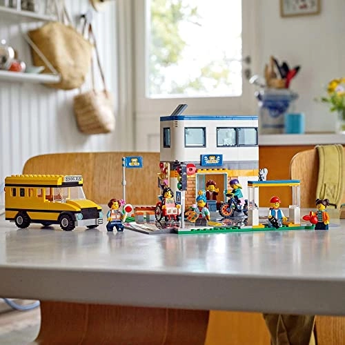 City School Day (60329)