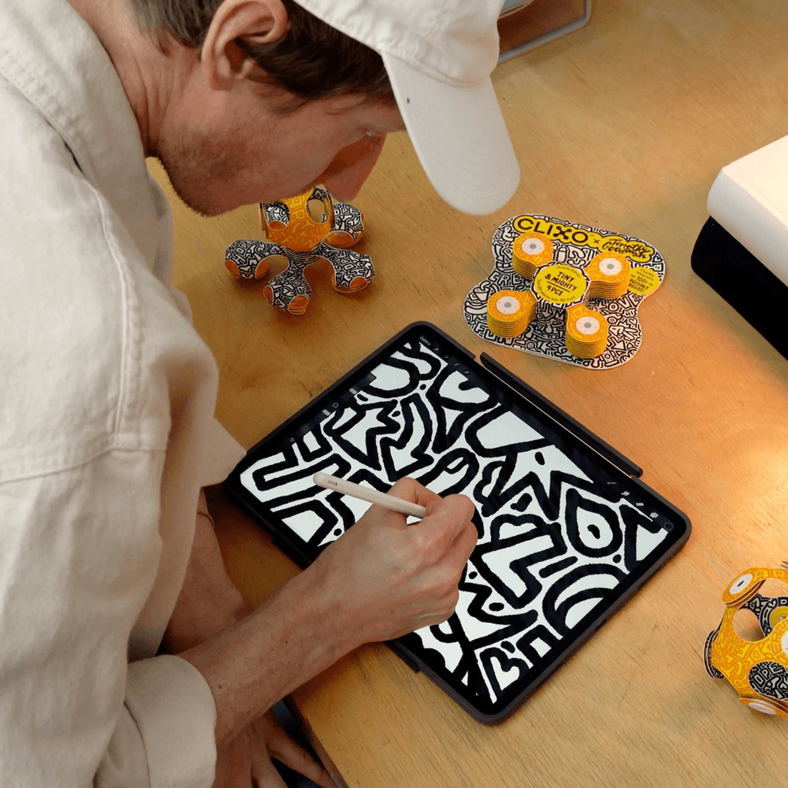 Tiny & Mighty Artist Edition - Timothy Goodman 9 pcs