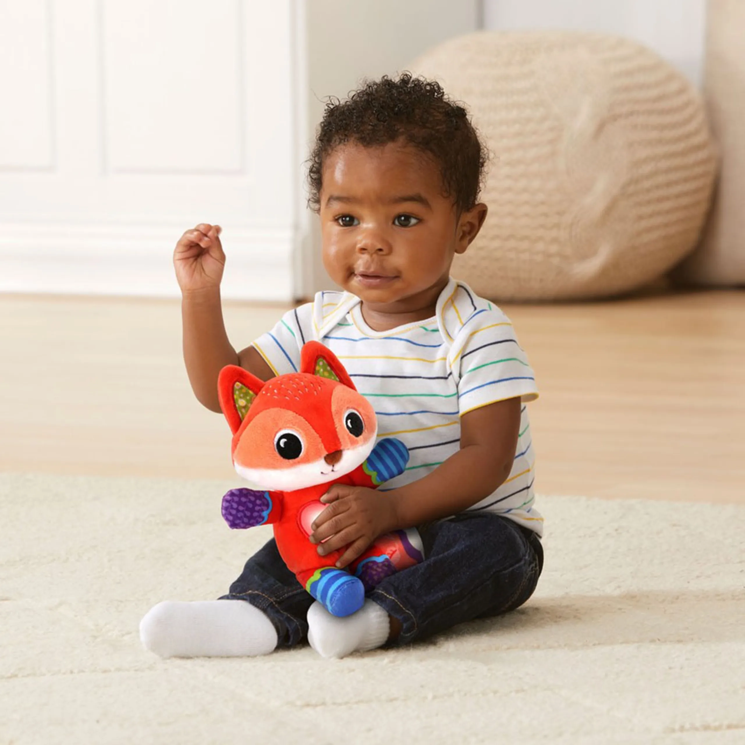Fox Snuggle & Cuddle 24.1 cm Plush - Sound effects