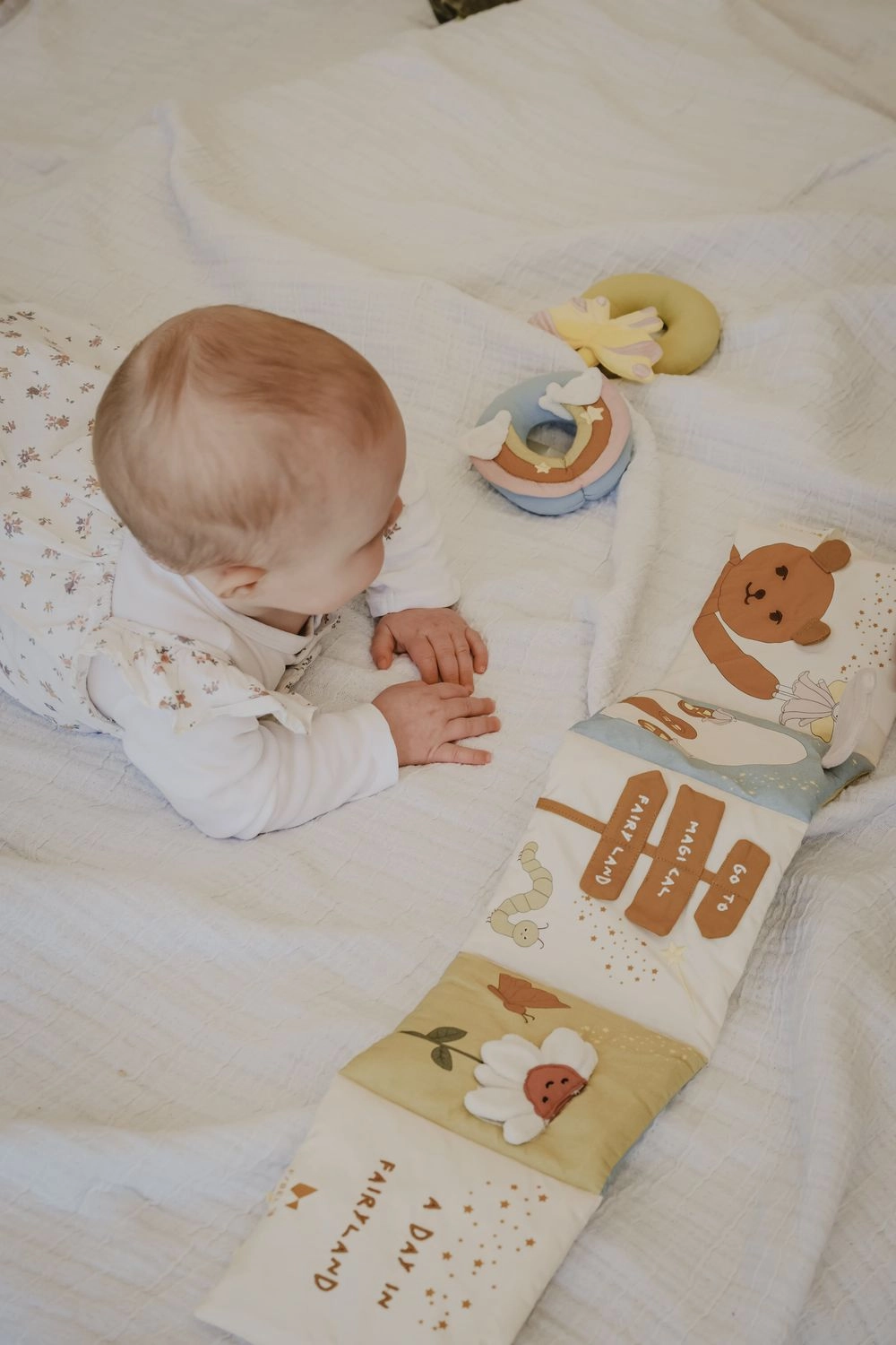 Rainbow Rattle - 0m+ 100% Cotton Organic