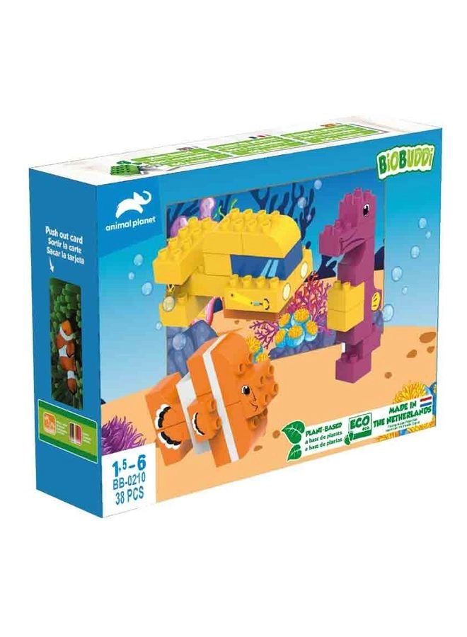 Submarine (BB-0210) - Animals