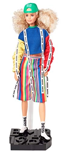 Barbie BMR1959 - DOLL 2 SOCK SNEAKERS