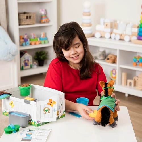 Feed And Groom Horse Care Pretend Play Set - 3+ 23 pieces