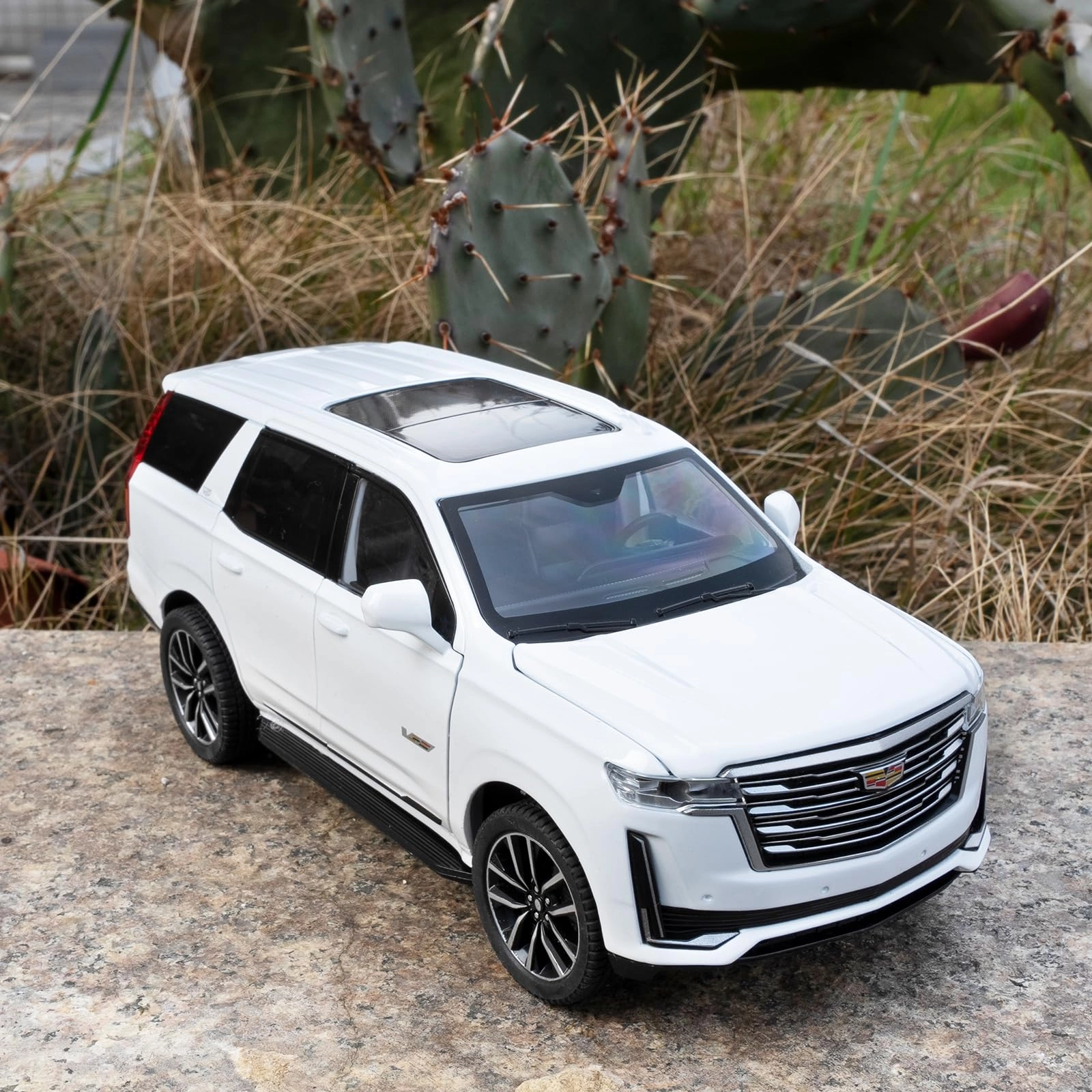 Escalade - 1:24 1 pcs