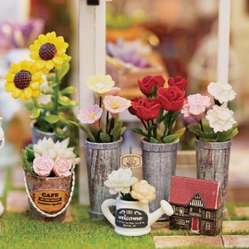 Miniature Dolls House Kits - Sunshine Greenhouse