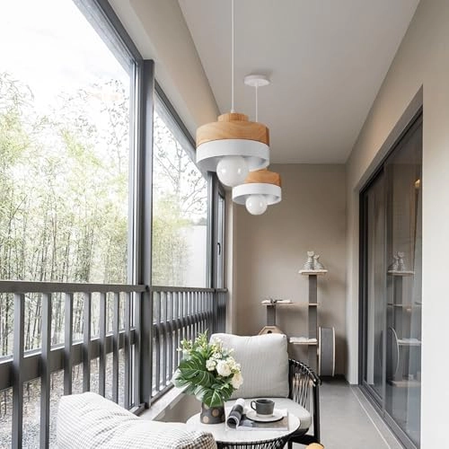 Round Wood Pendant Light - E27 18cm