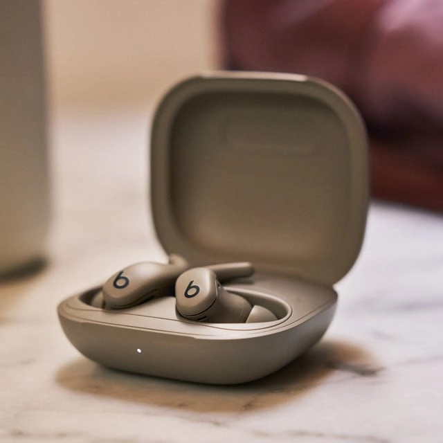Powerbeats Fit Wireless Earbud