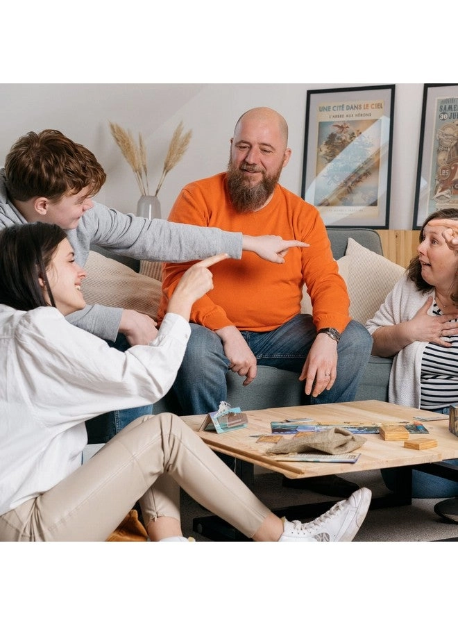 Hellapagos - English 10 years and up + They're No Longer Alone