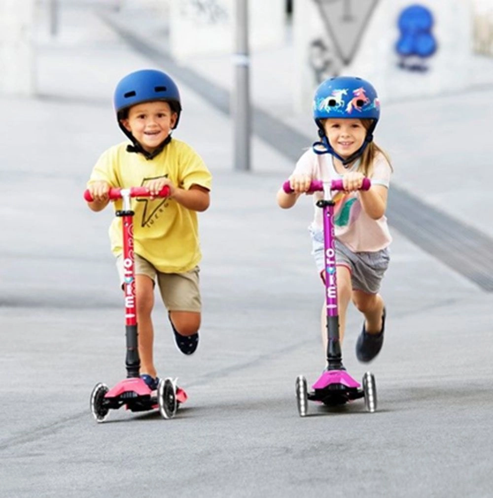 Maxi Deluxe 3-Wheel Kick Scooter – 120/80 mm LED Foldable