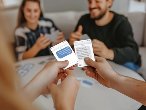 What Do You Meme: New Phone Who Dis? - Card Game (French)