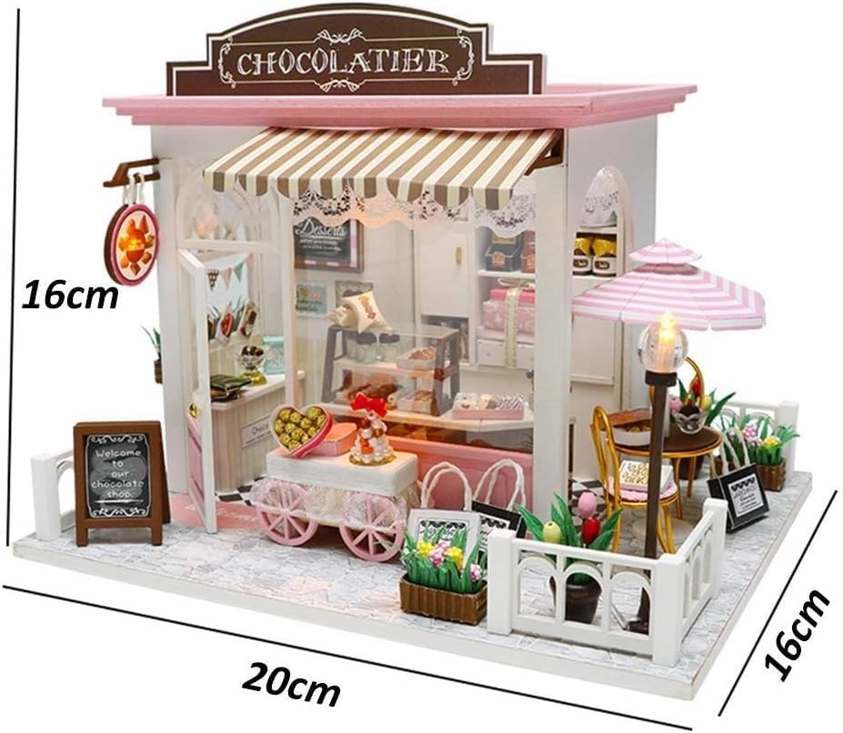 Miniature Dollhouse Kit - 1:24