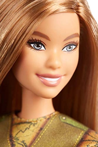 I Can Be - Nat Geo Doll - Green