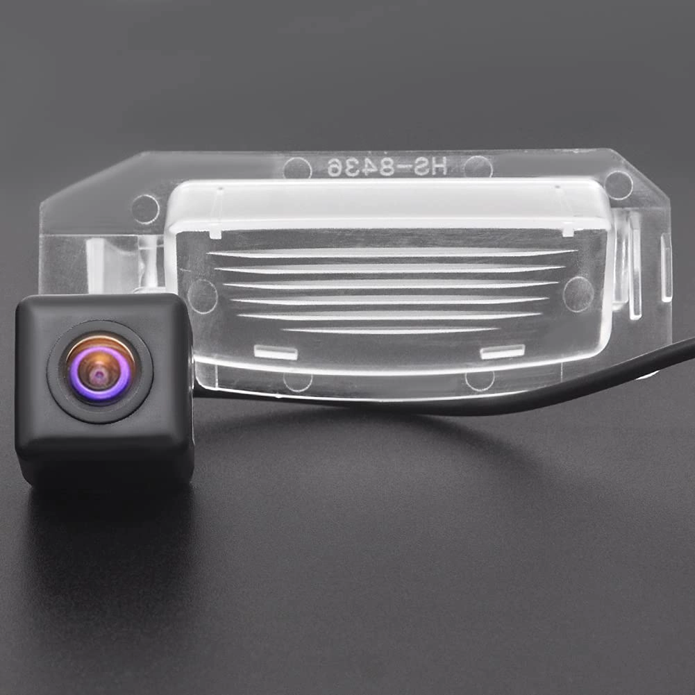 Rear View Reverse Backup Tracks Camera - 728 x 512