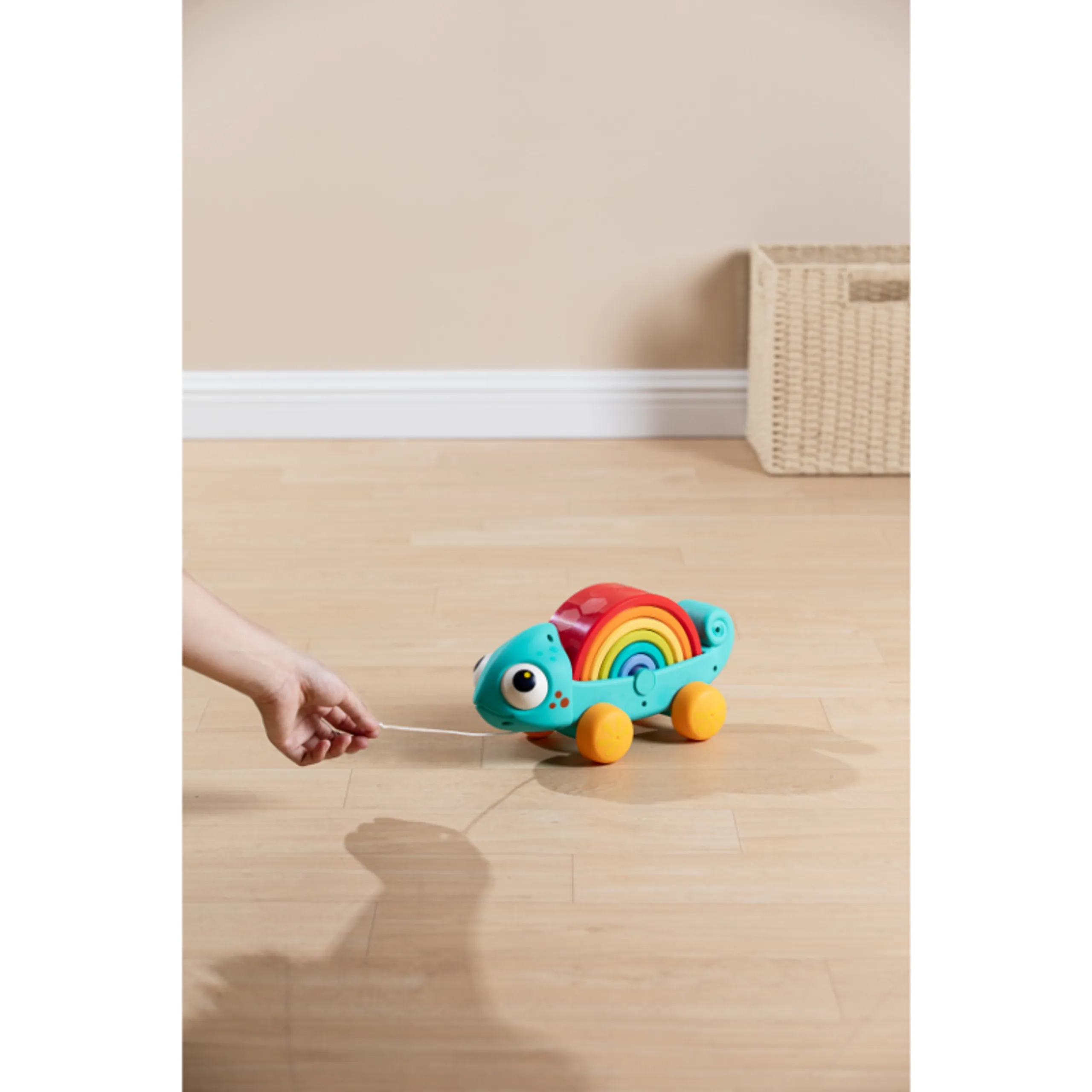 Rainbow Chameleon - Suitable for 18 months to 5 years