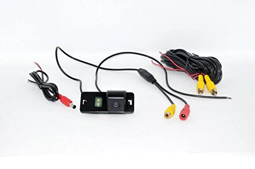 Car Rearview Camera - 728 x 512 pixels