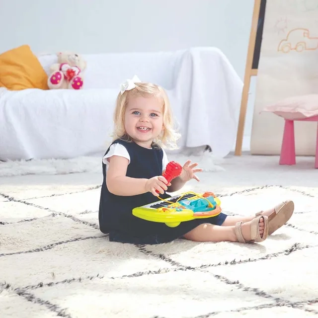 Karaoke Recording Keyboard - 19 demo melodies 24+ months