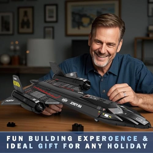 SR-71 Blackbird Model Kit (33041)