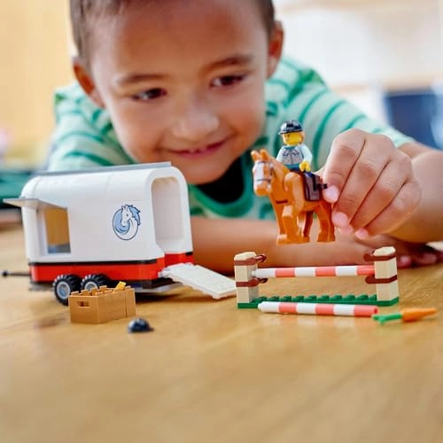 City Horse Transporter (60327) - with SUV and Horse Figure