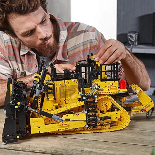Technic App-Controlled Cat D11 Bulldozer 42131 - 3854 Pieces