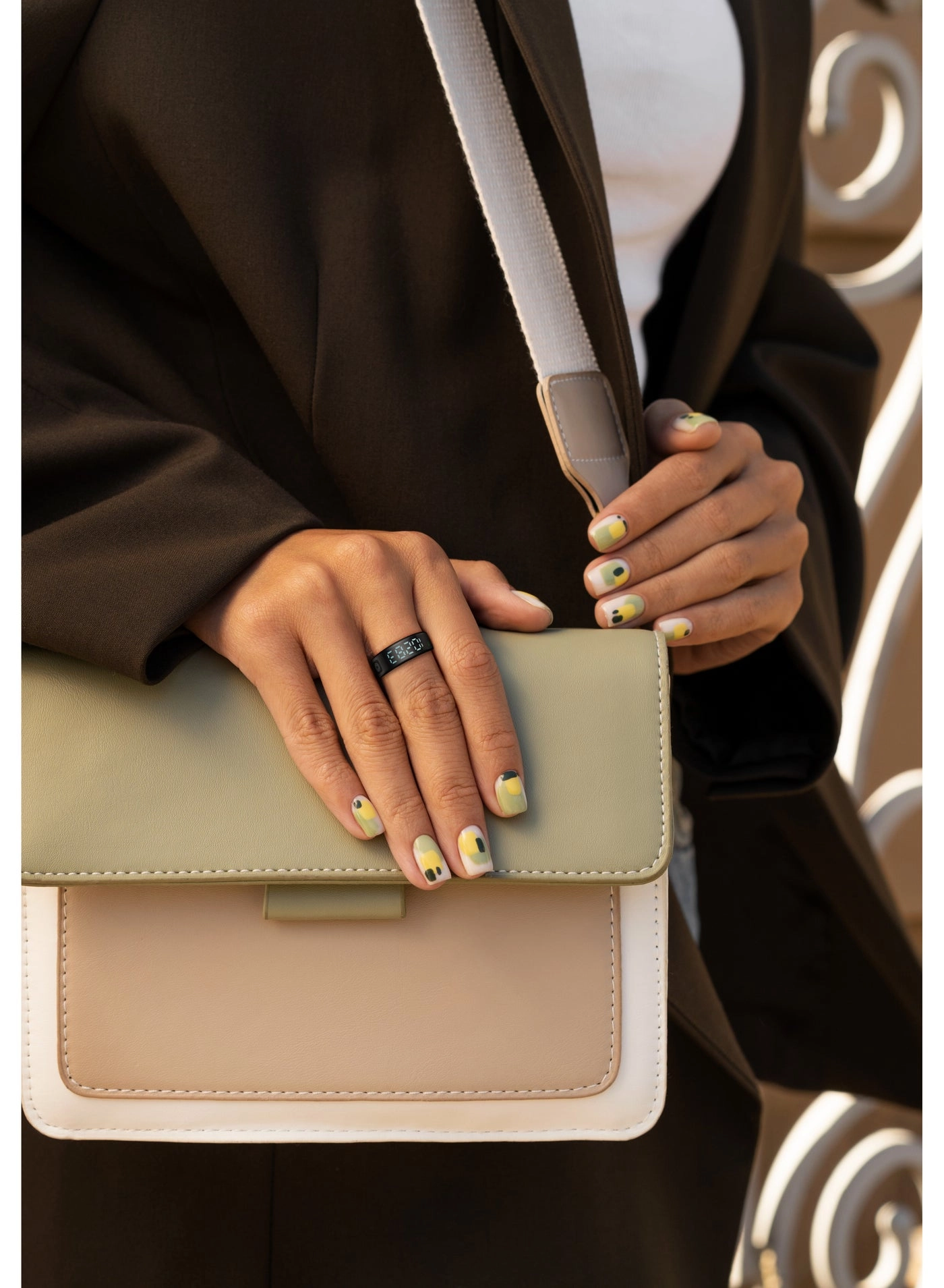 FitSync Smart Ring - Ring Size 7 (17.3mm) IP68 Water Resistant 16mAh