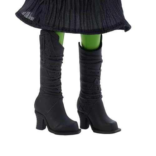 Elphaba Singer Doll - Plastic green skin singing Ages 4+