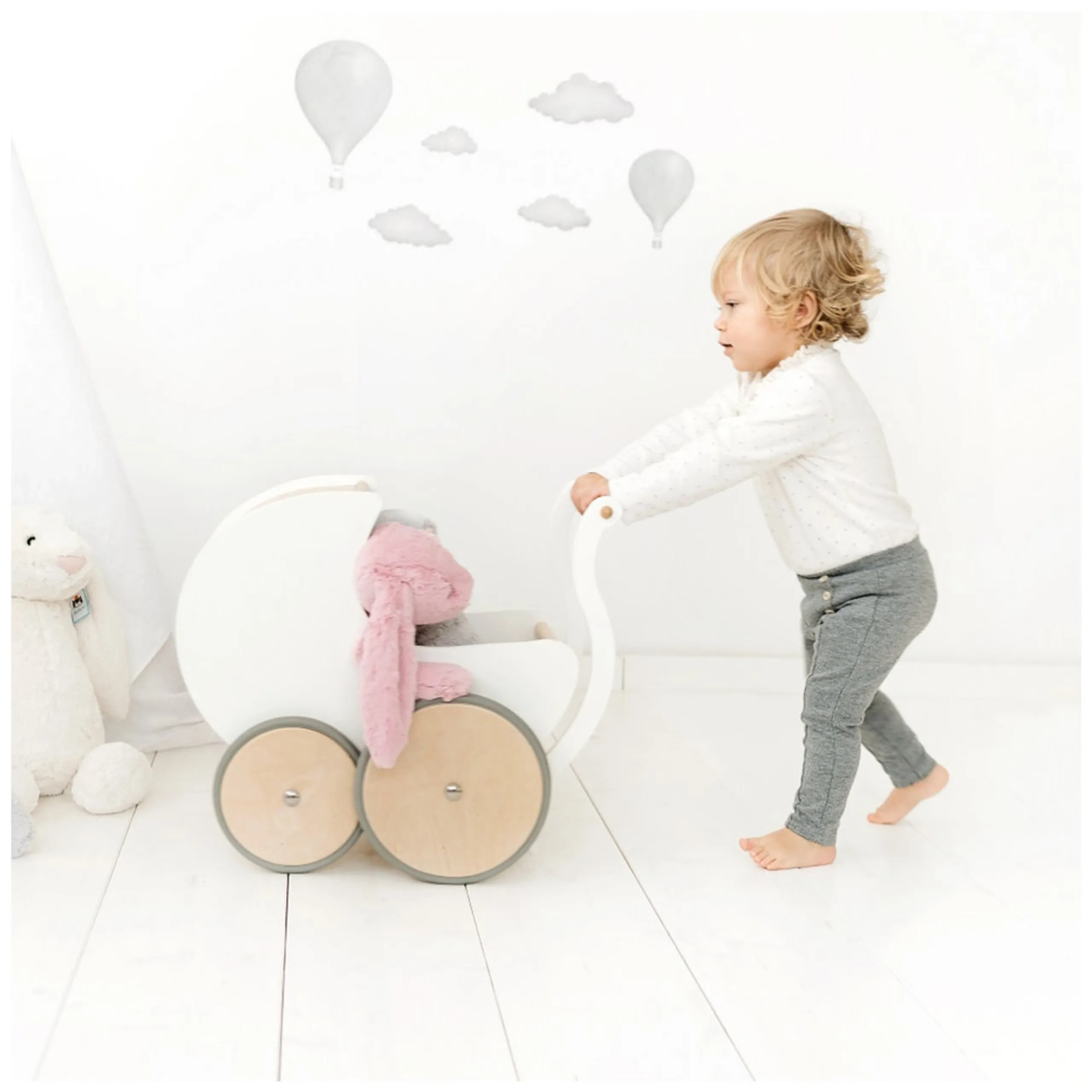 Pram 2-in-1 Walker - Rose 12 months & above