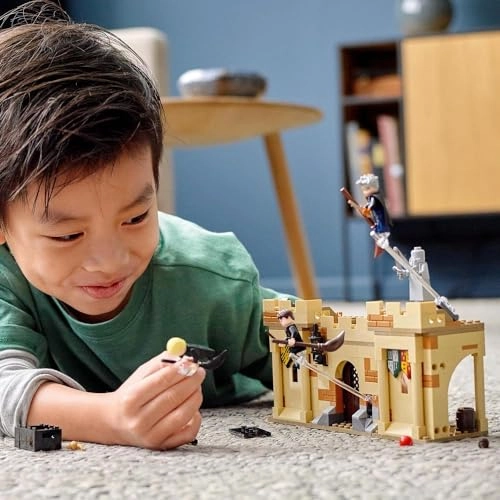 Harry Potter Hogwarts: First Flying Lesson (76395)