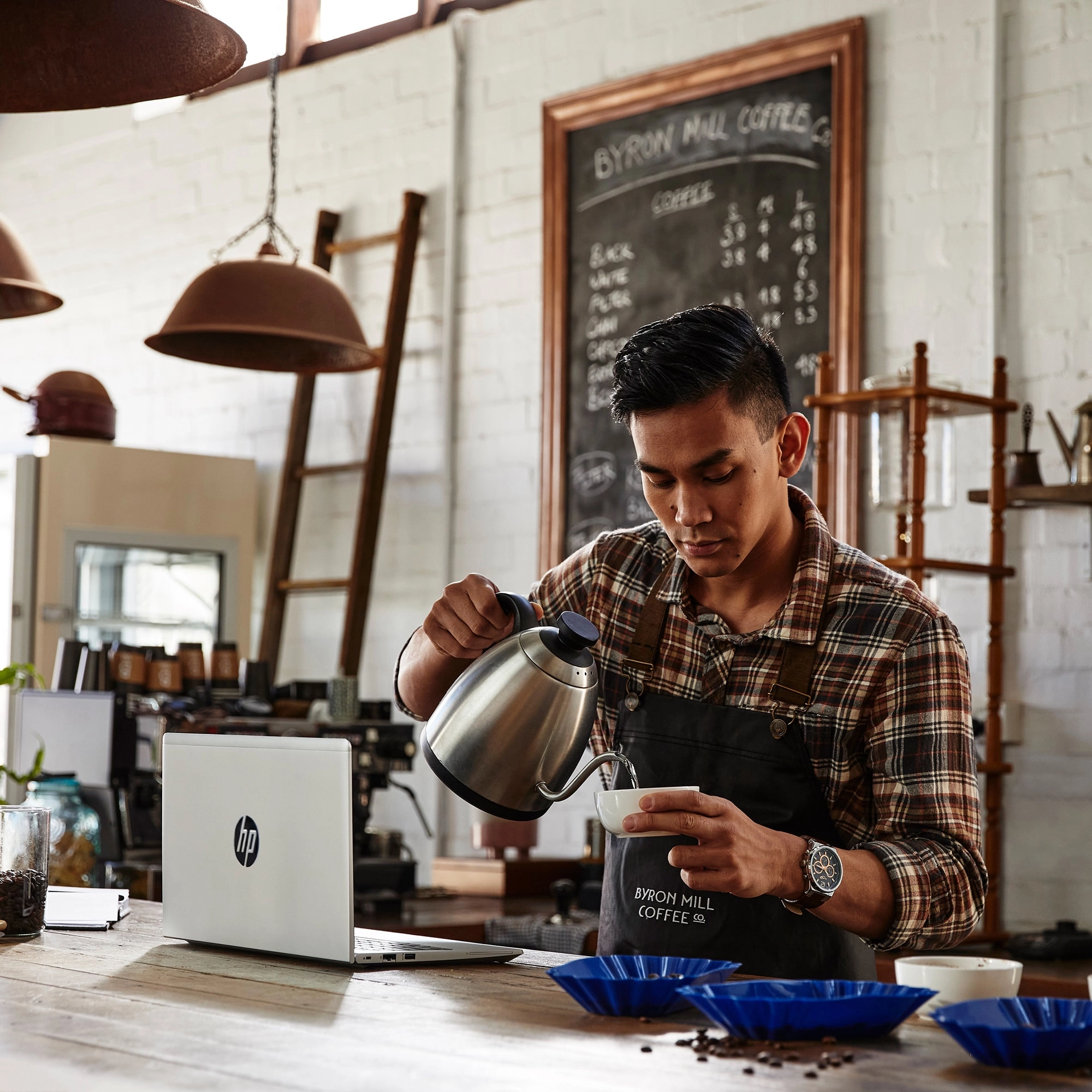 (Renewed) ProBook 645 G9 - 14'' Ryzen 5 5625U 8GB 256GB SSD