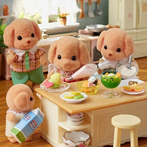Toy Poodle Family (CC1735) 4 pcs