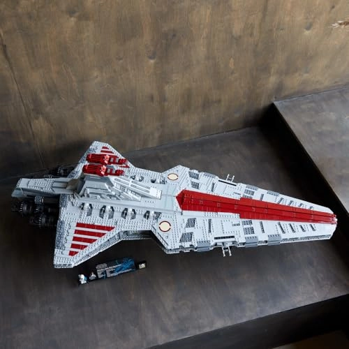 Star Wars Venator-Class Republic Attack Cruiser (75367)