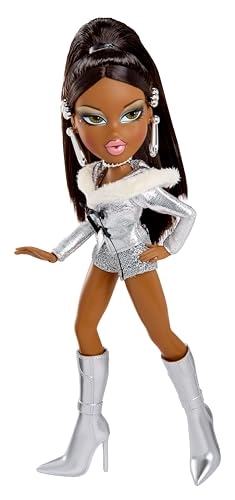 Sasha Fashion Doll - Charmz Collectible Charm Bracelet