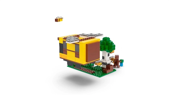 Minecraft The Bee Cottage (21241)