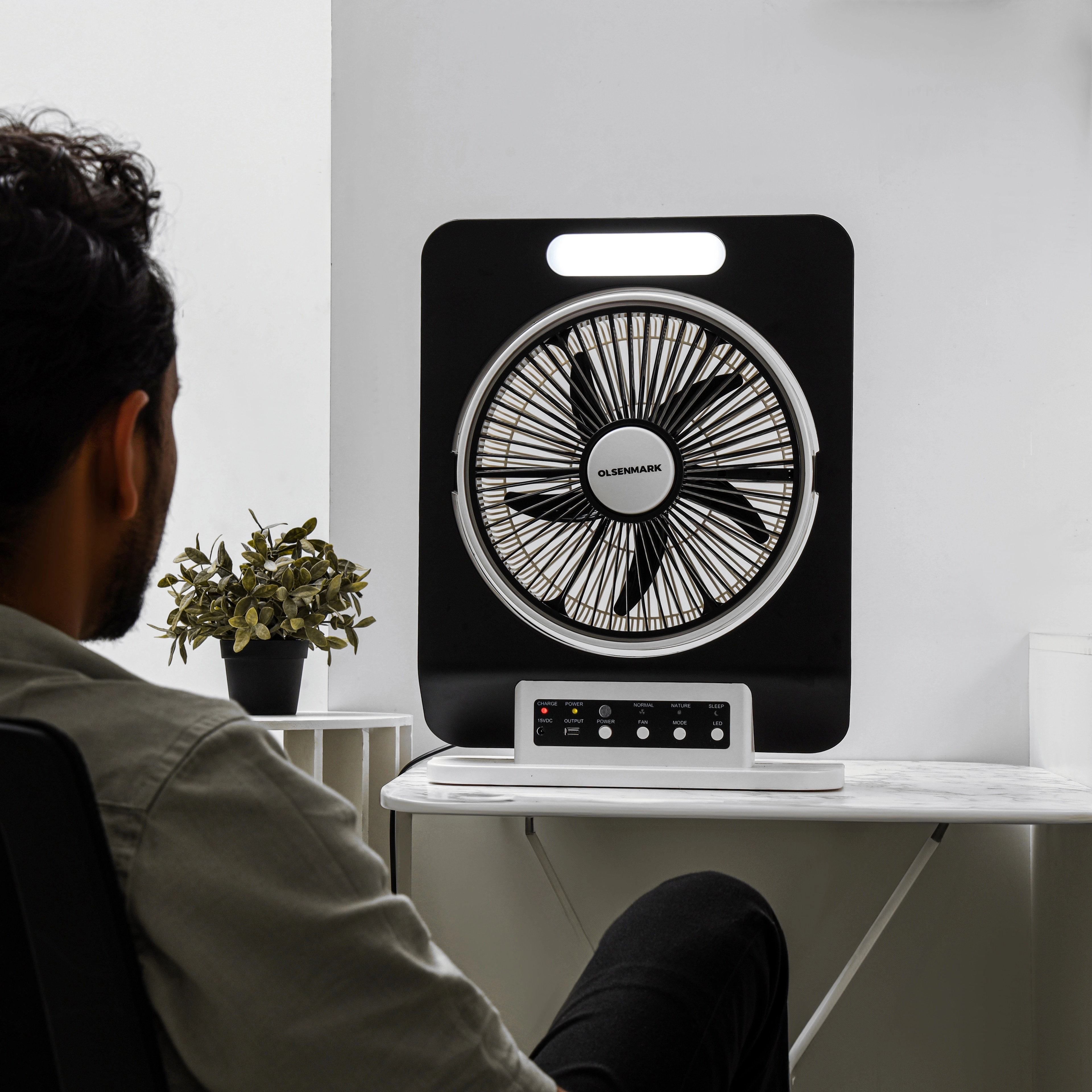 Rechargeble Box Fan - 12" 7Ah Battery Remote
