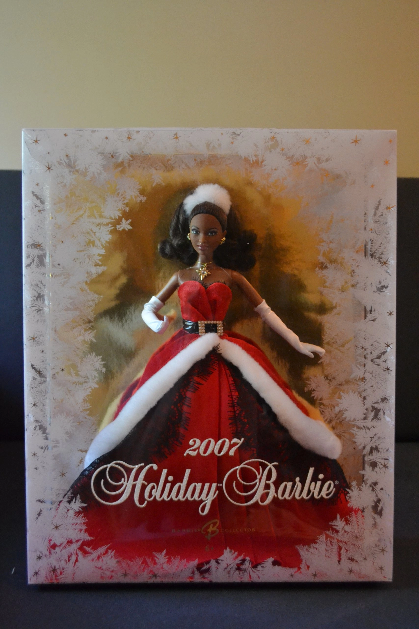 Barbie Collector Holiday Doll - 2007 faux fur Ages 72+