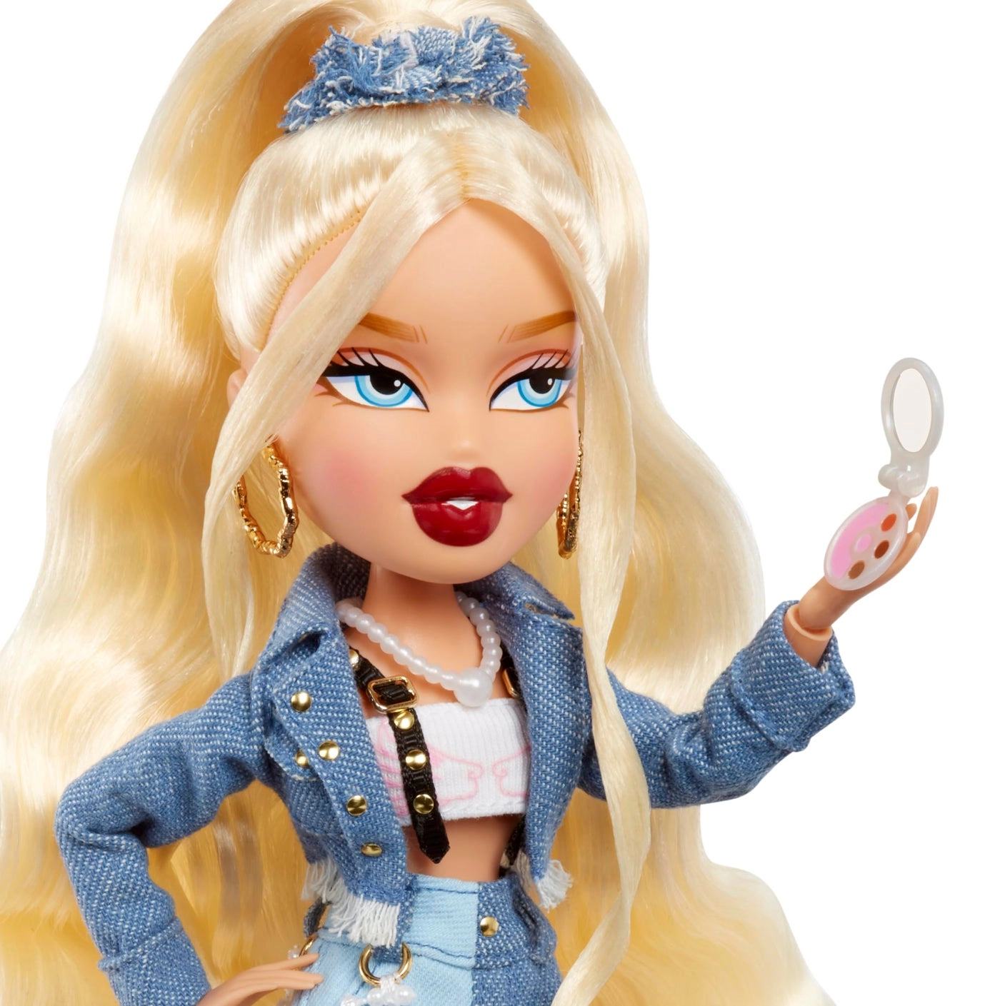 Cloe Fashion Doll - Alwayz 10 Accessories Ages 6+