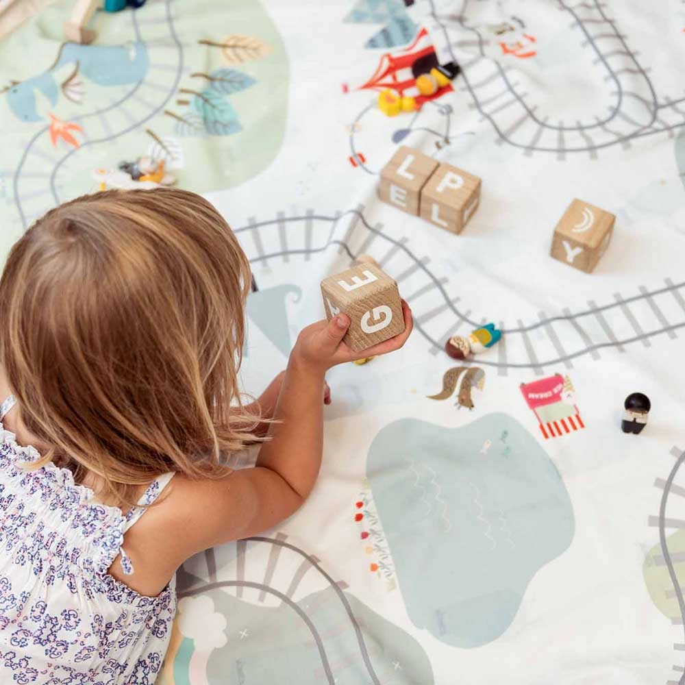 Playmat & Storage Bag - Train Suitable for 1 year & above