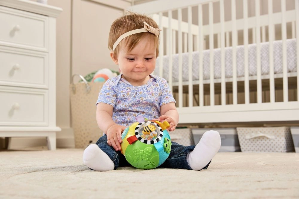 Animal Discoveries Ball - Suitable for 3 to 24 months