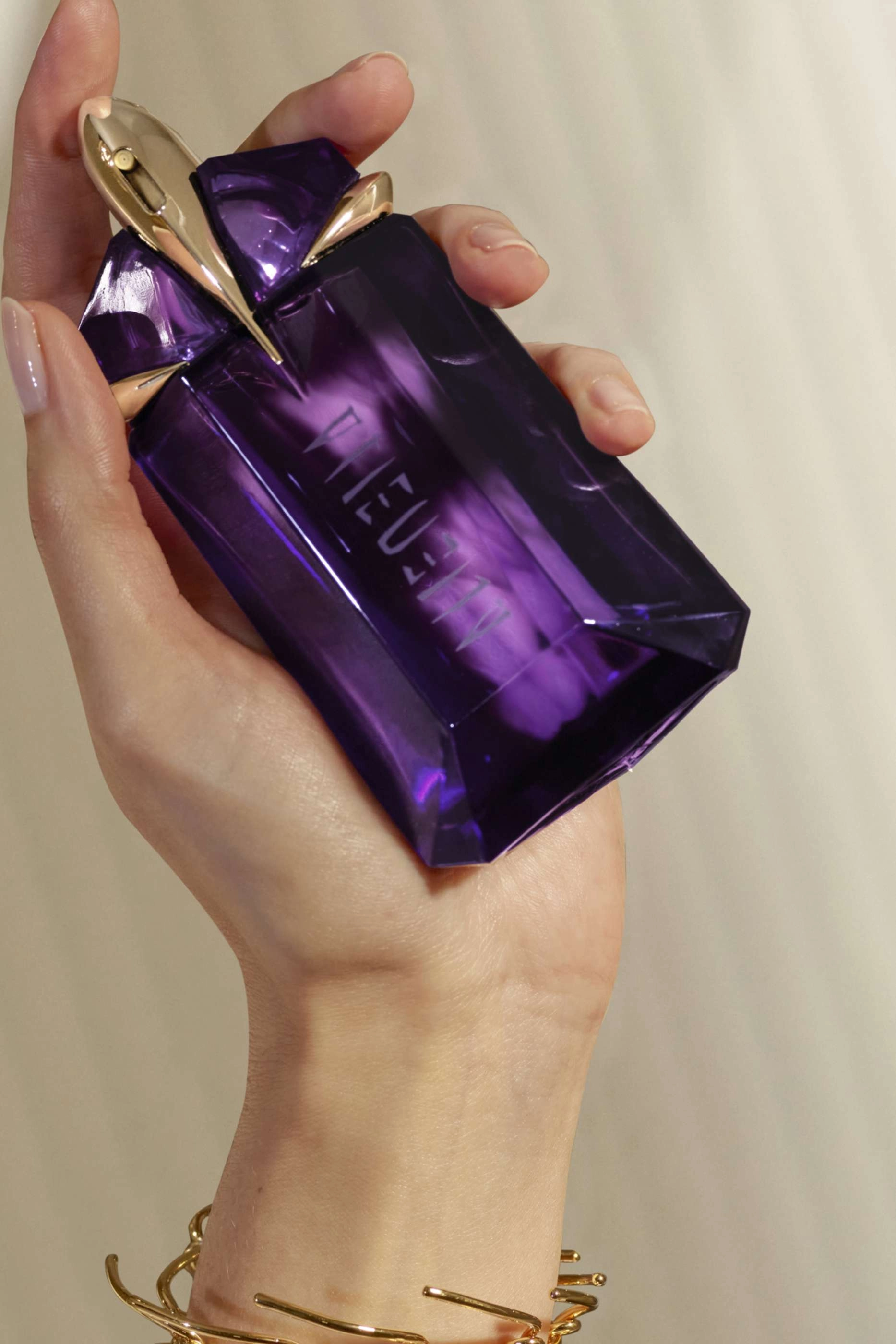 Alien Eau de Parfum 90 ml