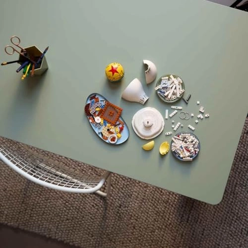 Disney Pixar Luxo Jr. Lamp (21357)