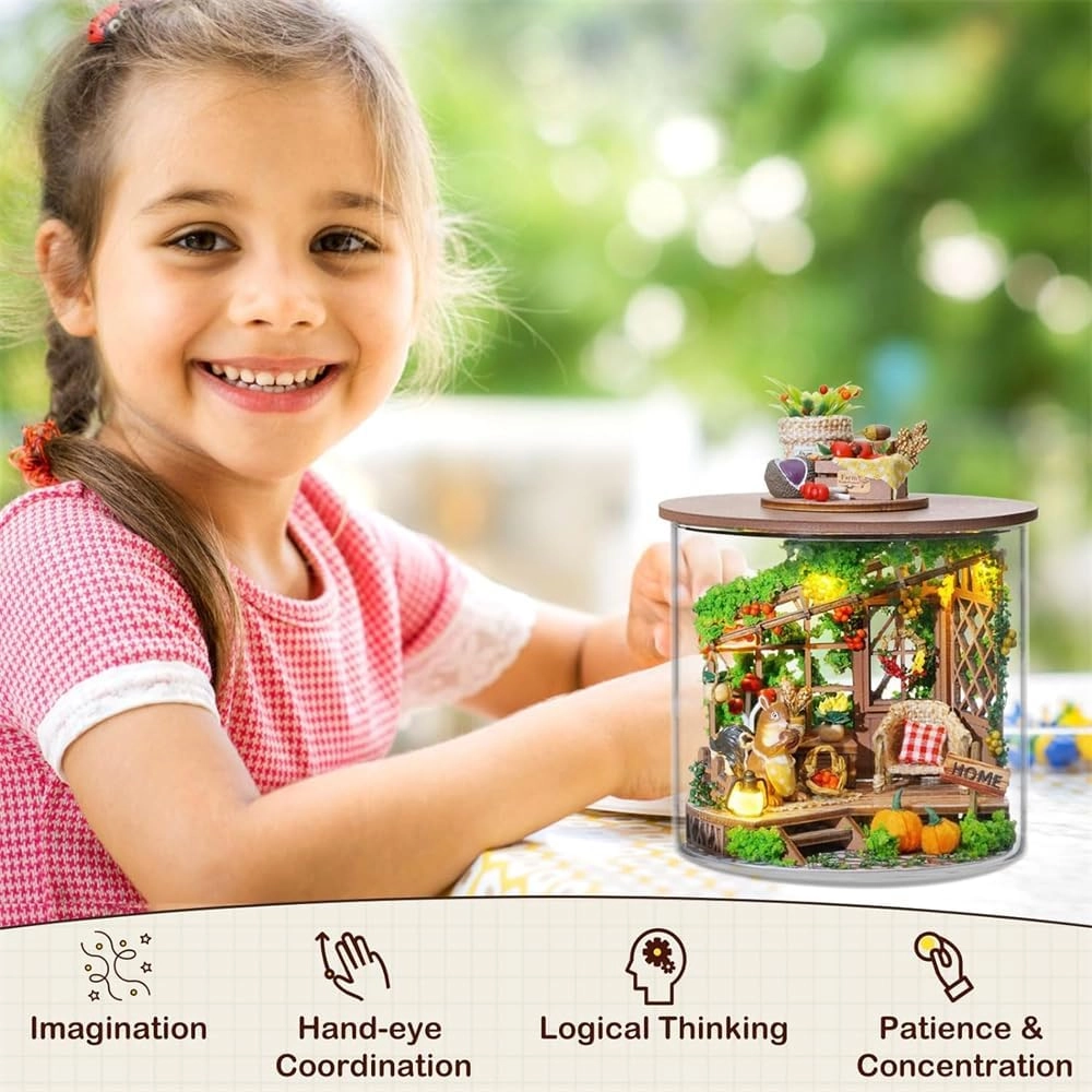 Miniature Dollhouse Kit - 1:24