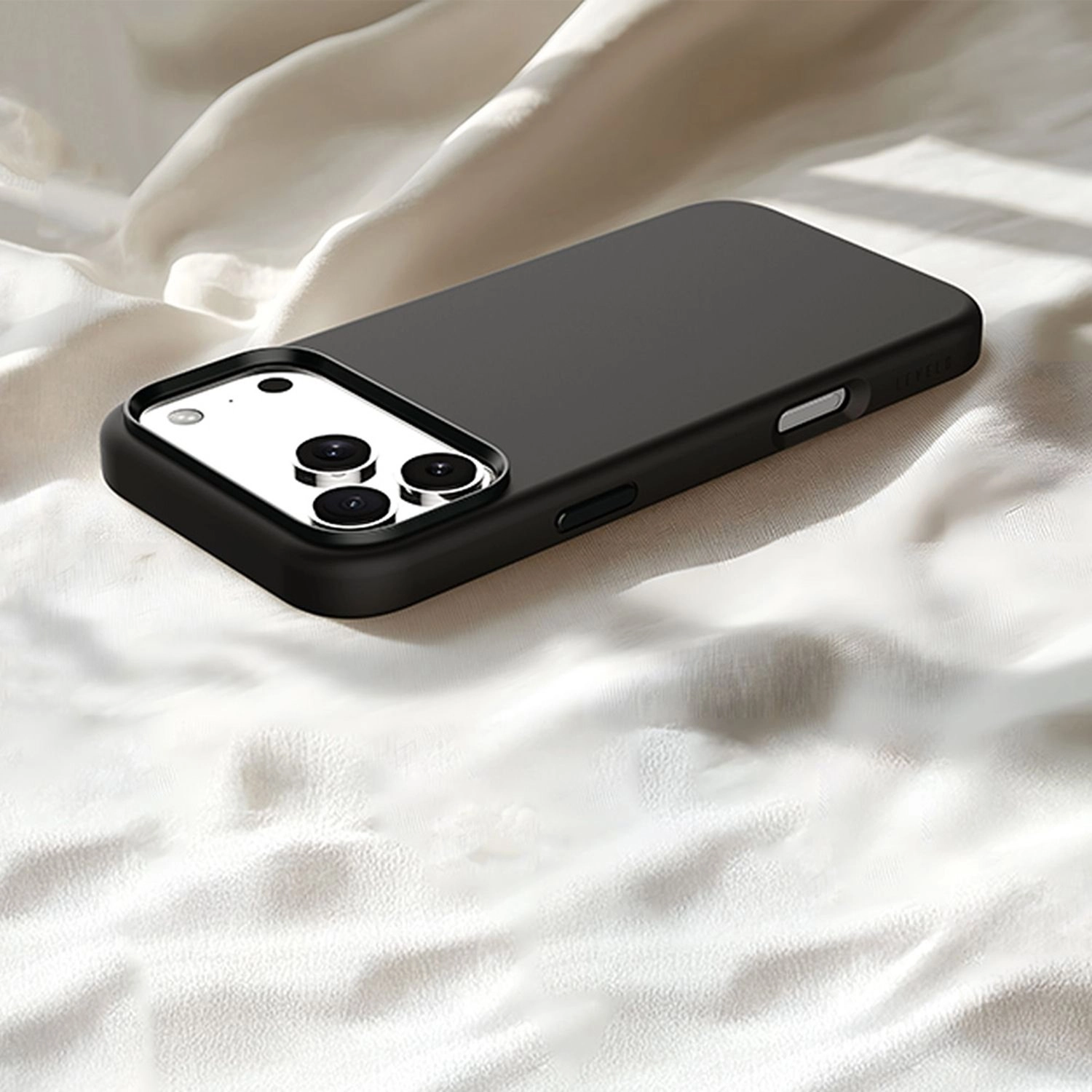 Iris Case with MagSafe for iPhone 17 Pro