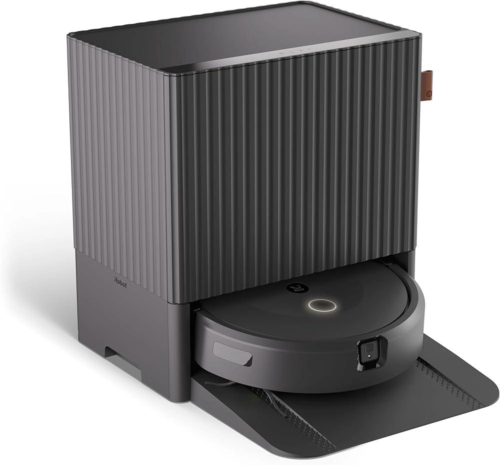 Roomba Combo Max 10 - Vacuum & Mop, AutoWash Dock