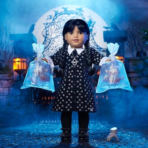 Wednesday Doll - Vinyl Multicolor Ages 6+
