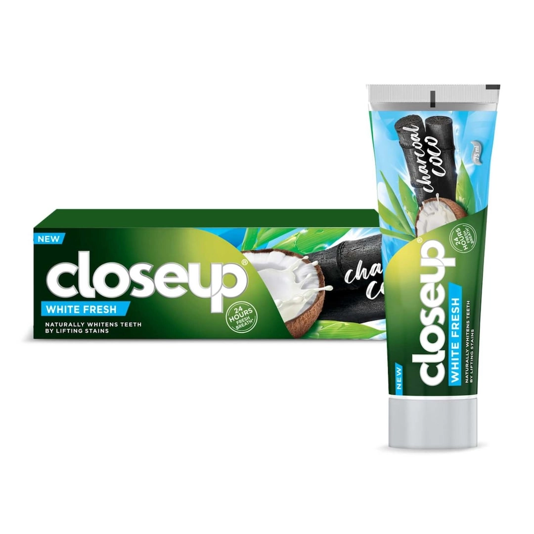 closeup White Fresh Charcoal Coco Toothpaste 75ml