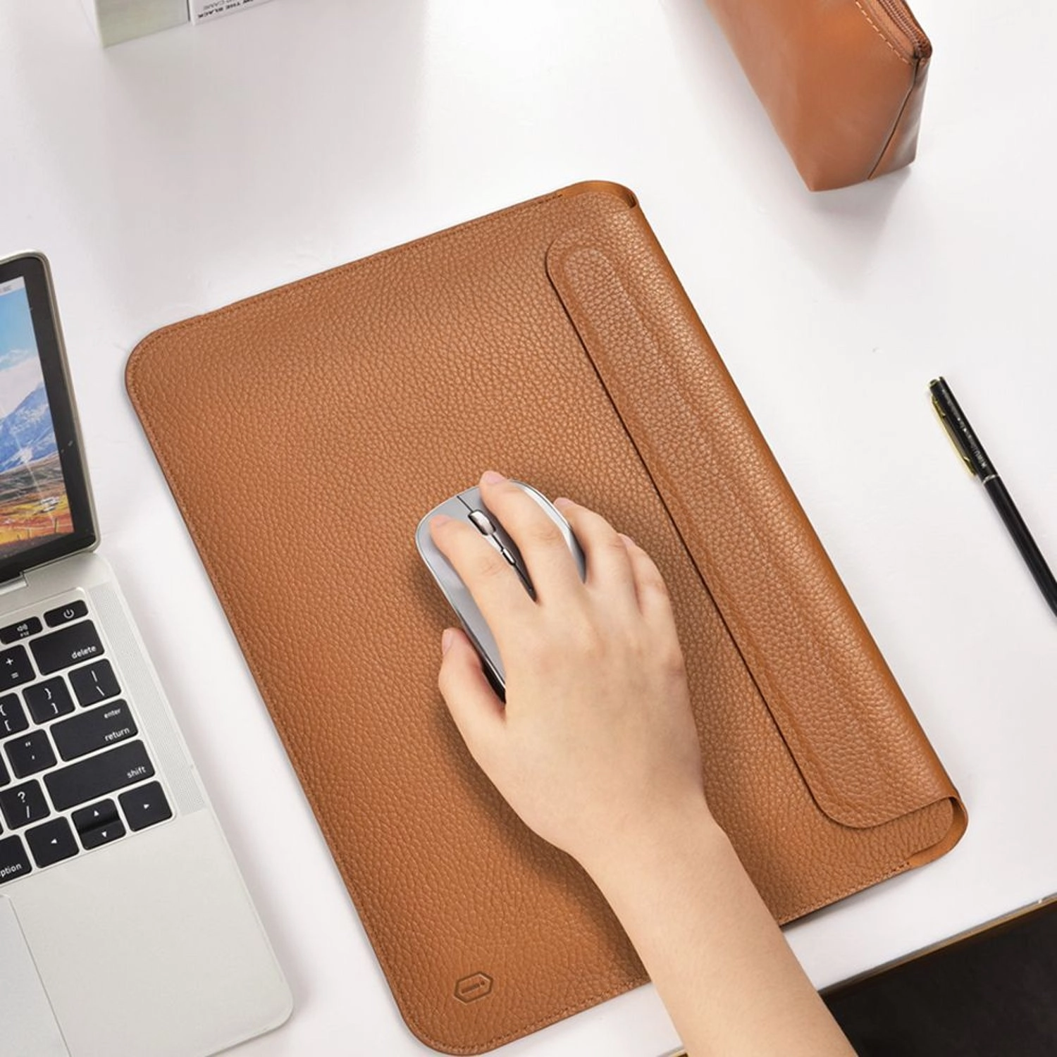 Skin Pro Sleeve for MacBook 14.2-Inch