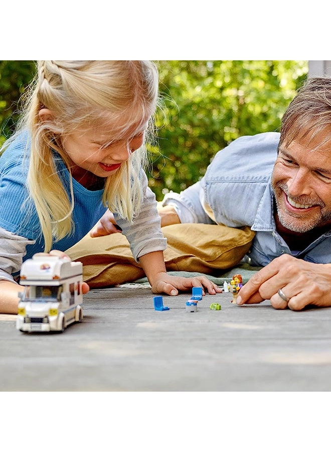 City Holiday Camper Van (60283)