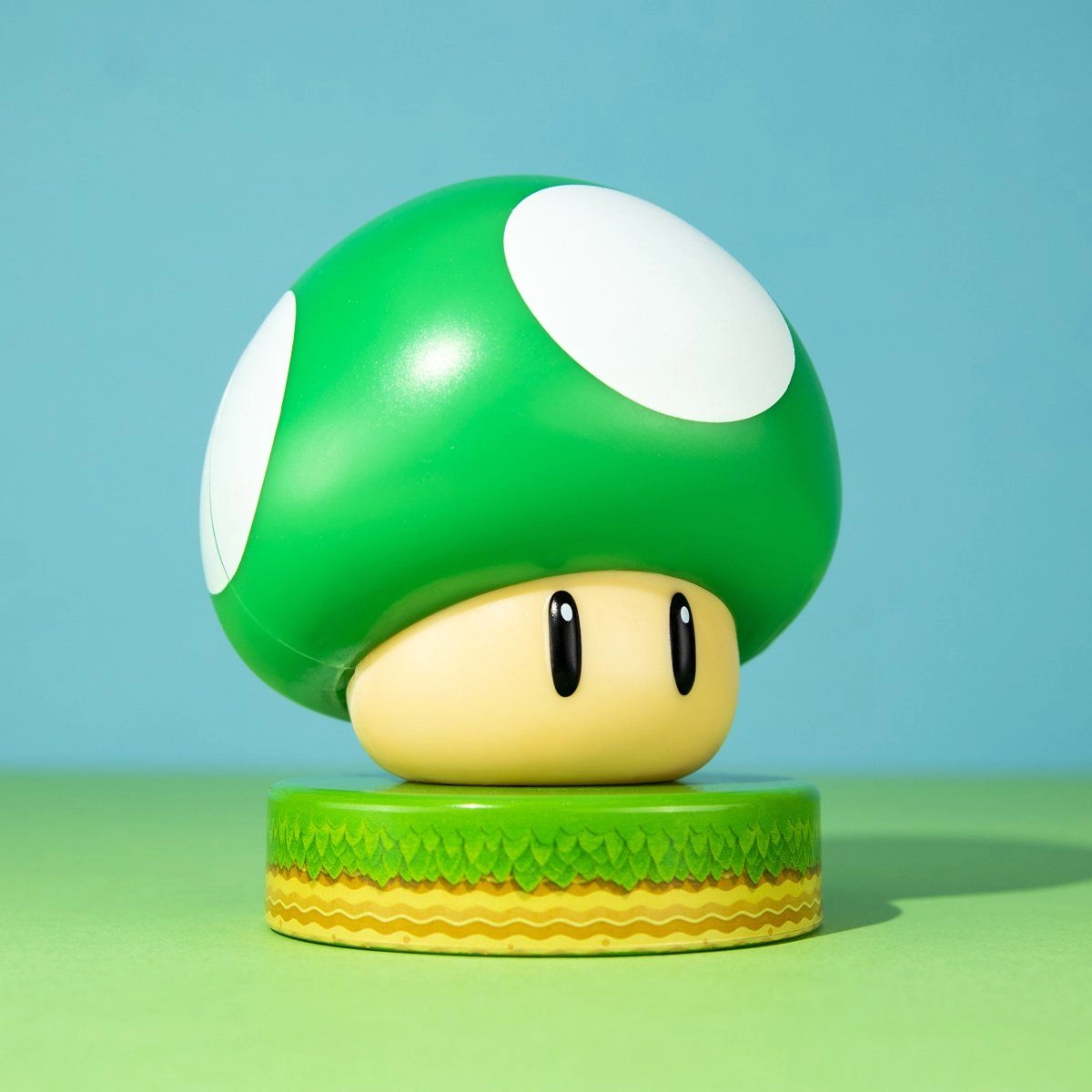 1Up Mushroom Icon Light - Lighting & Clocks green
