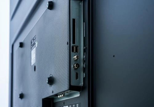 MG65BG030USBT2B/14 - 65 Inch