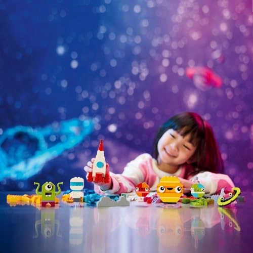 Classic Creative Space Planets (11037)